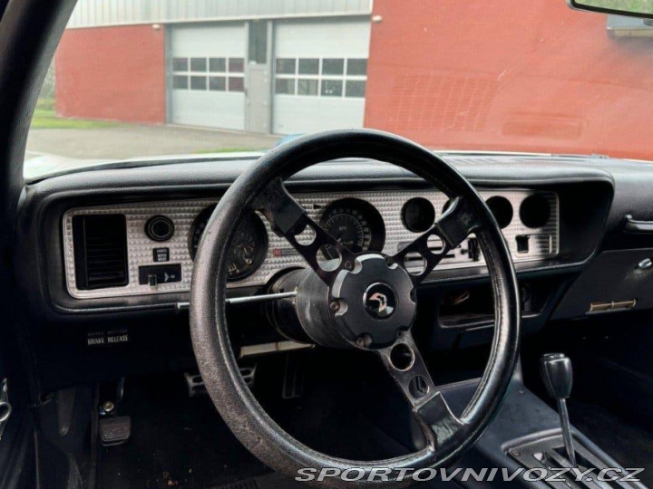 Pontiac Ostatní modely TRANS-AM V8 6.6 1977