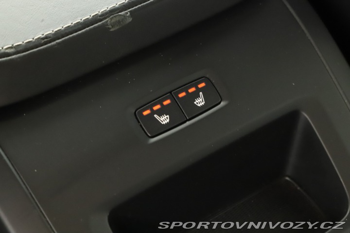 Volvo Ostatní modely XC90 T6 AWD 2019