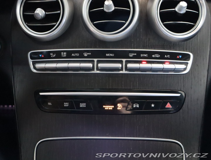 Mercedes-Benz Ostatní modely GLC AMG line GLC 300 d 4MATIC 2020
