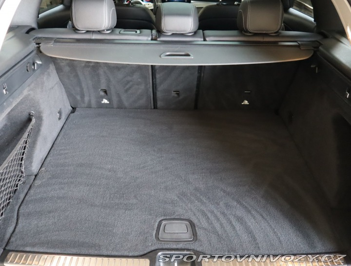 Mercedes-Benz Ostatní modely GLC AMG line GLC 300 d 4MATIC 2020
