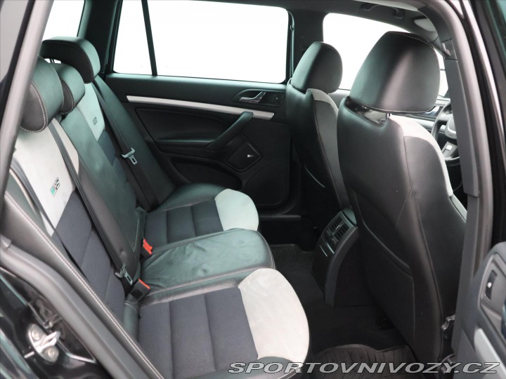 Škoda Octavia RS 2,0 TDI RS 125kW Xenon Na 2011