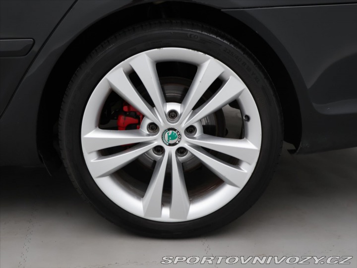 Škoda Octavia RS 2,0 TDI RS 125kW Xenon Na 2011