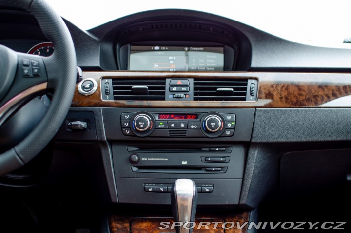 BMW 3 Coupé 330xi A/T, 200kW, 2007