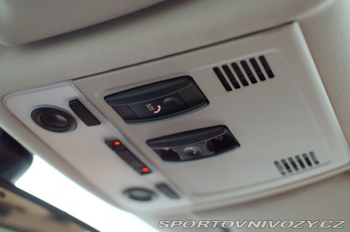 BMW 3 Coupé 330xi A/T, 200kW, 2007