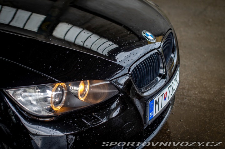 BMW 3 Coupé 330xi A/T, 200kW, 2007