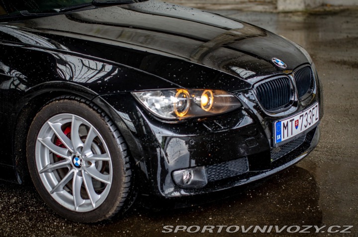 BMW 3 Coupé 330xi A/T, 200kW, 2007