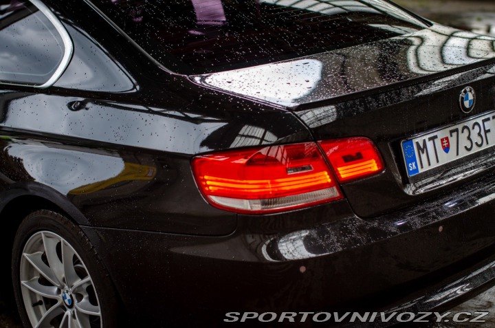 BMW 3 Coupé 330xi A/T, 200kW, 2007