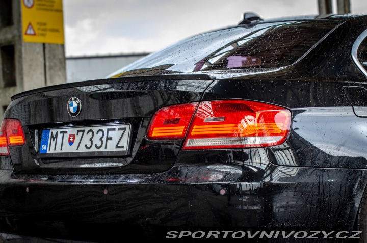 BMW 3 Coupé 330xi A/T, 200kW, 2007