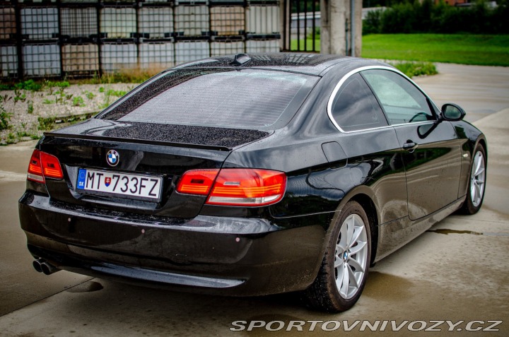 BMW 3 Coupé 330xi A/T, 200kW, 2007
