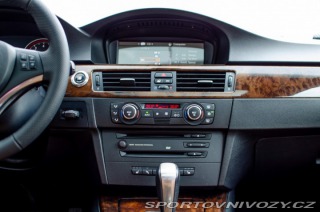 BMW 3 Coupé 330xi A/T, 200kW, 2007
