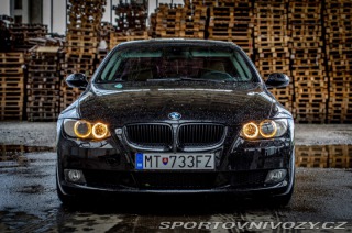 BMW 3 Coupé 330xi A/T, 200kW, 2007