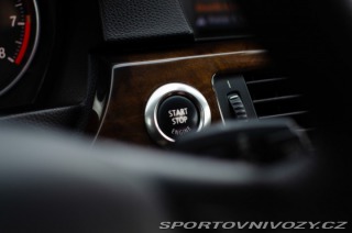 BMW 3 Coupé 330xi A/T, 200kW, 2007