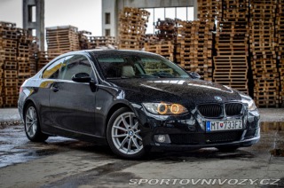 BMW 3 Coupé 330xi A/T, 200kW, 2007