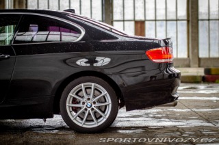 BMW 3 Coupé 330xi A/T, 200kW, 2007