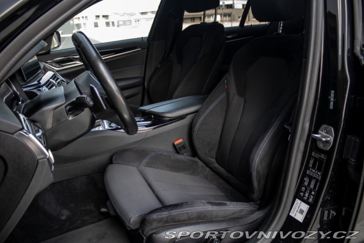 BMW 5 540i xDrive A/T 2018