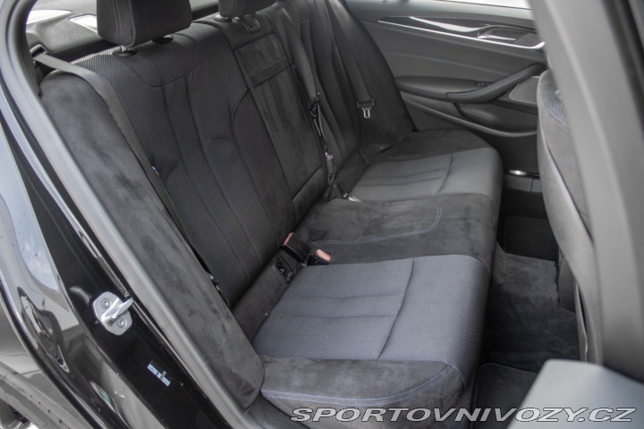 BMW 5 540i xDrive A/T 2018