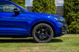 Volkswagen Ostatní modely Touareg 3.0 TDI V6 R-Line BLACK 2024