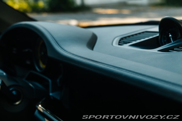 Porsche 911 Carrera T, Apr 11/27,DPH! 2023