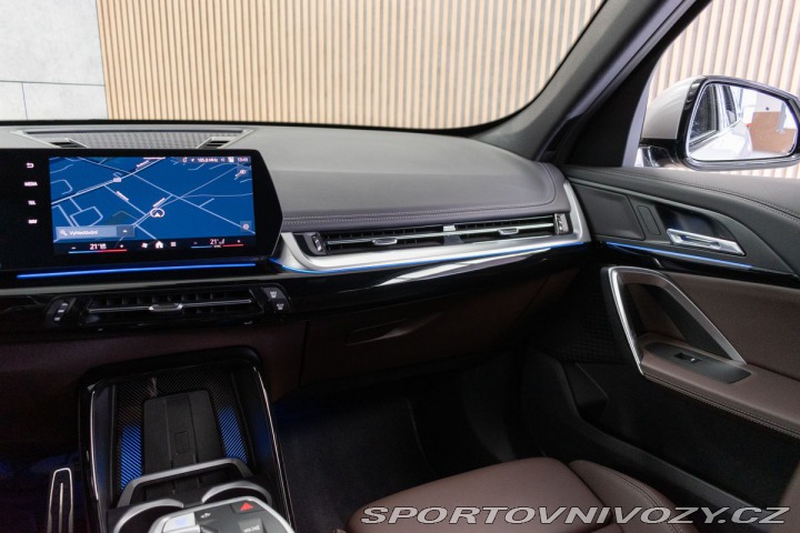 BMW iX1 xDrive30 REZERVACE 2024