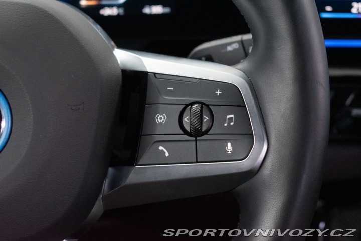 BMW iX1 xDrive30 REZERVACE 2024