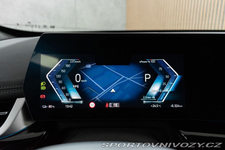 BMW iX1 xDrive30 REZERVACE 2024