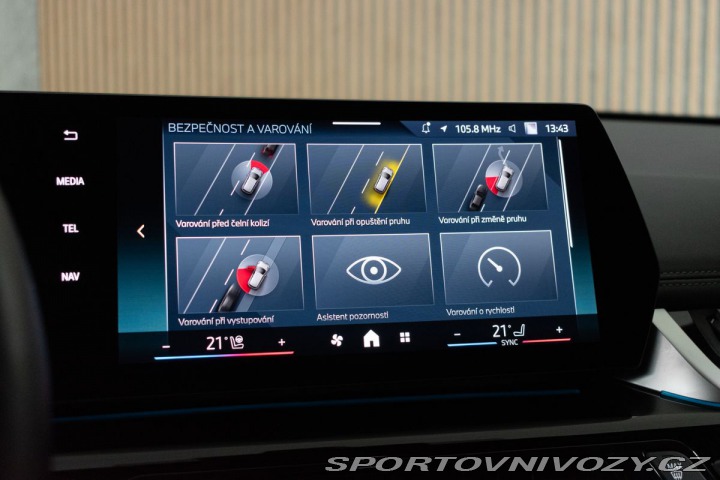 BMW iX1 xDrive30 REZERVACE 2024