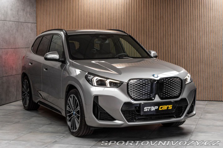 BMW iX1 xDrive30 REZERVACE 2024