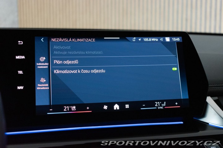 BMW iX1 xDrive30 REZERVACE 2024