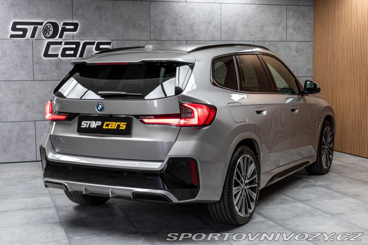 BMW iX1 xDrive30 REZERVACE 2024