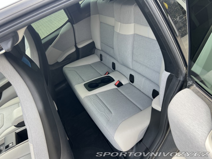 BMW i3 i3 94 Ah (33 kWh) 125kw 2016