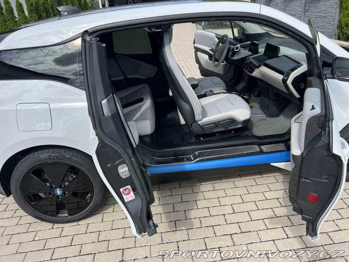 BMW i3 i3 94 Ah (33 kWh) 125kw 2016