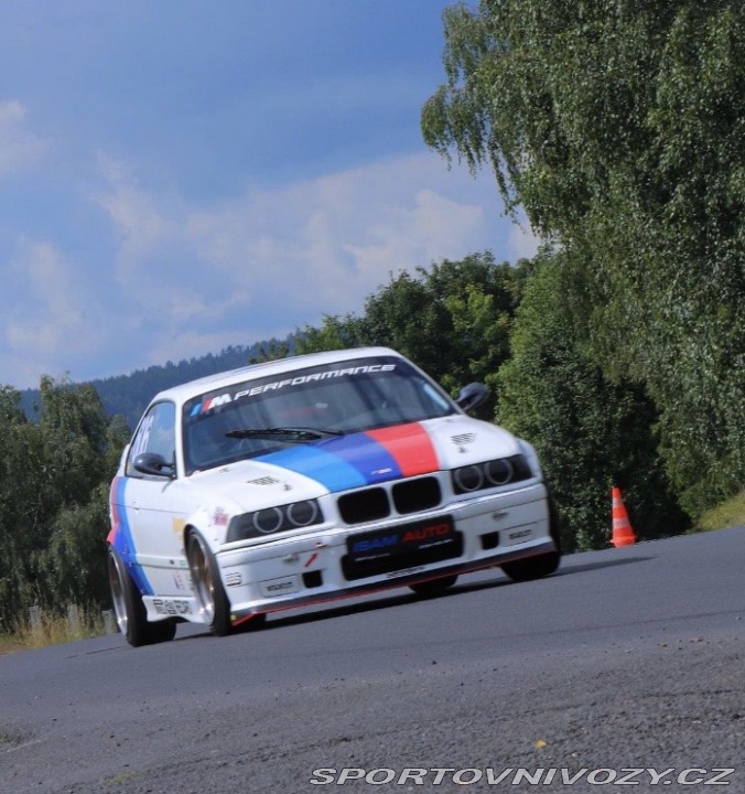 BMW 3 E36 318is 1992