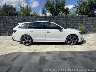 Škoda Octavia RS 2025