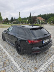 Audi RS4 2021
