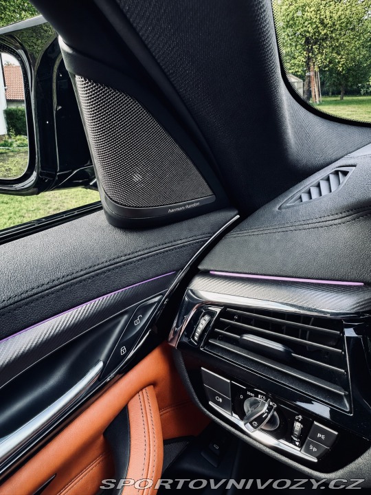 BMW M5 F90 továrně bez OPF 2018