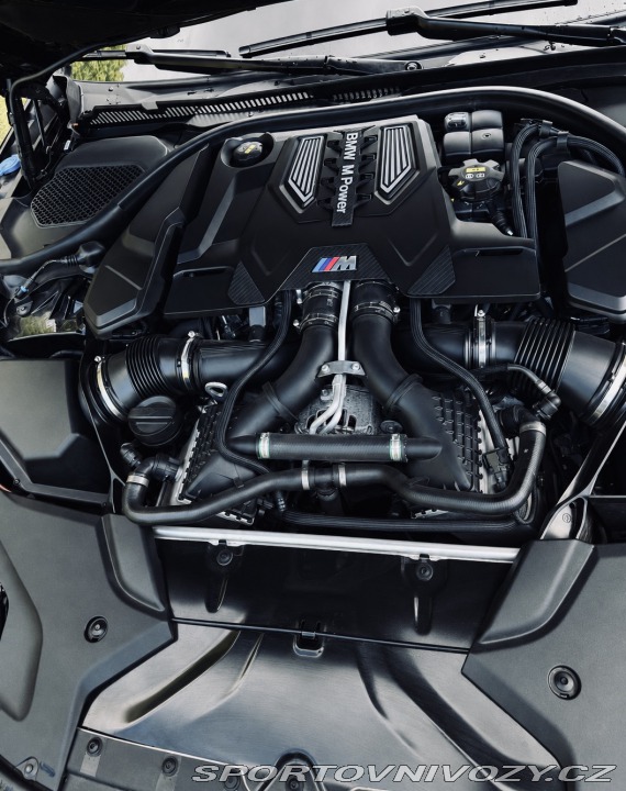 BMW M5 F90 továrně bez OPF 2018