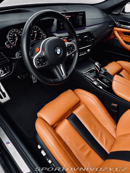BMW M5 F90 továrně bez OPF 2018