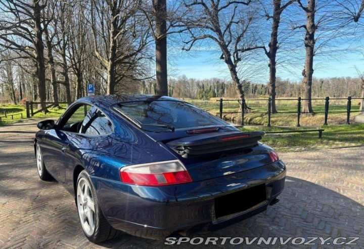 Porsche 911 996 Carrera 2000