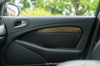 Jaguar S-Type MANUALE 2004