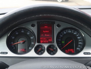 Volkswagen Ostatní modely Passat 3.2 FSI 2008
