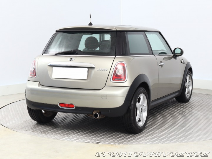 Mini Cooper Cooper 2009