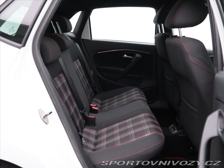 Volkswagen Polo GTI 1.8 TSI 141kW GTI DSG 1.M 2016
