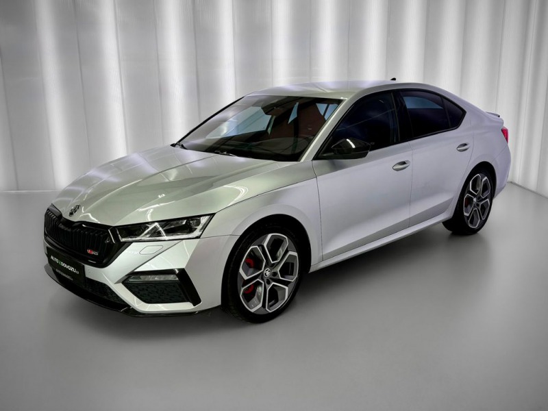 Škoda Octavia RS 2.0 TSI 180KW DSG RS, HUD