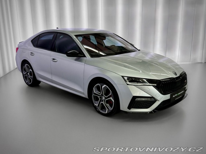 Škoda Octavia RS 2.0 TSI 180KW DSG RS, HUD 2023