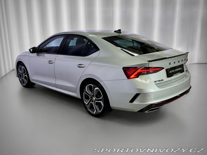 Škoda Octavia RS 2.0 TSI 180KW DSG RS, HUD 2023