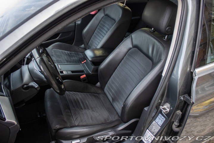 Volkswagen Ostatní modely Passat Highline 176kW / AJ NA S 2015