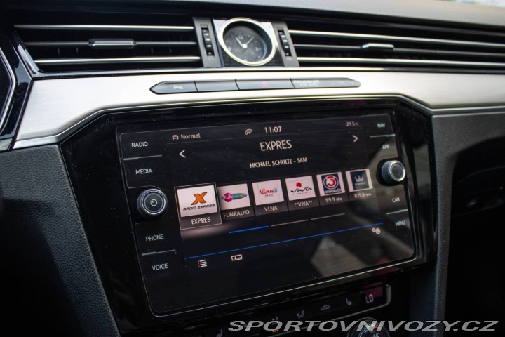 Volkswagen Ostatní modely Passat Highline 176kW / AJ NA S 2015