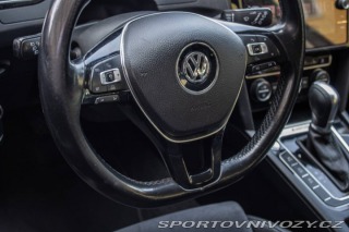 Volkswagen Ostatní modely Passat Highline 176kW / AJ NA S 2015