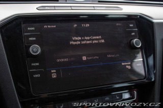 Volkswagen Ostatní modely Passat Highline 176kW / AJ NA S 2015