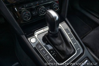 Volkswagen Ostatní modely Passat Highline 176kW / AJ NA S 2015